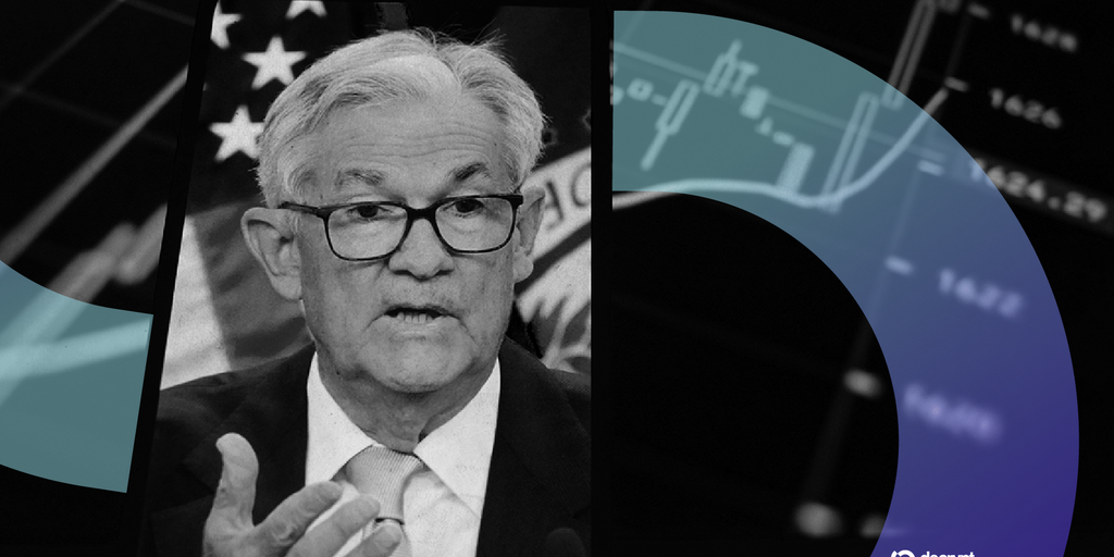 Bitcoin Shrugs Off Powell Probe as DOJ Targets Fed Chair image