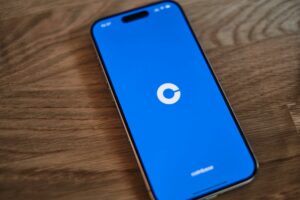 Coinbase sinks 5% after missing second quarter revenue estimates